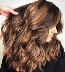 Have your bob wavy and messy for a volumizing effect coupled with an airy feel and movement. 50 Haircuts For Thick Wavy Hair To Shape And Alleviate Your Beautiful Mane