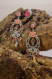 costume jewellery in milan