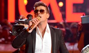 Robin Thickes Blurred Lines Nears 1 Million In Uk Sales