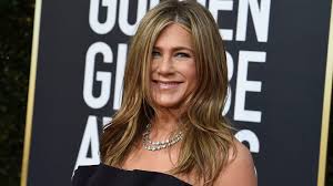 She is the daughter of actors john aniston and nancy dow; Jennifer Aniston S 2020 Golden Globes Dress Is The Perfect Black Gown Stylecaster