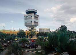 The huge screens displaying arrivals and departures are dotted around the airport and make it easy to find out flight information. Kota Bharu Airport Kbr Sultan Ismail Petra Airport Kbr Contact Info