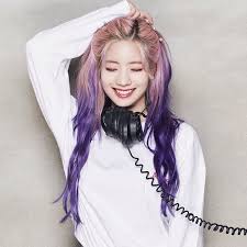 Netizens think twice dahyun's new hair color is a failed attempt. 5 K Pop Hair Dye Jobs We Are Still Thinking About 24hr Kpop Tv Broadcast Television Network