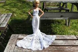 Per il giorno più bello serve un abito che rispecchi. Abito Da Sposa Per Barbie Di Uncinetto Pezzo Unico Ebay