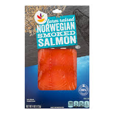 norwegian smoked salmon farm raised