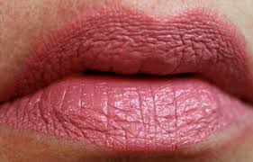 obsessive compulsive cosmetics lip tar