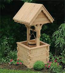 amish outdoor wooden wishing well with