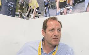 Poulidor's career appeared somewhat cursed by ill fate, since it among current riders, romain bardet, second in the tour de france in 2016 and third the following year, said: Christian Prudhomme Raymond Poulidor M A Donne L Amour Du Tour De France Le Parisien