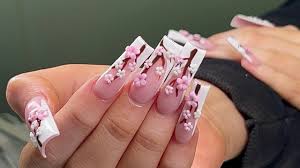 acrylic nails in surfers paradise