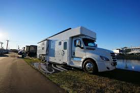 super c motorhome is the king of rvs