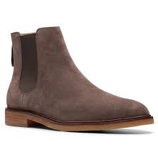 Check out our mens chelsea boots selection for the very best in unique or custom, handmade pieces from our boots shops. 15 Best Suede Chelsea Boots For Men 2021 Esquire Com