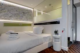 Equally, if you're in london on business and need easy access to canary wharf, the city or central london, you'll be hard pushed to find a more convenient place to rest your head. Hub By Premier Inn London Tower Bridge Hotel Hotels In London Address Schedule Reviews Tel 08715279 Infobel