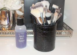 how to clean your makeup brushes so