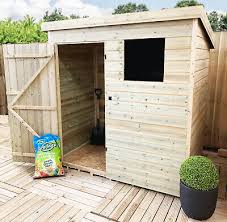 groove pent shed