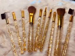 professional makeup brushes for
