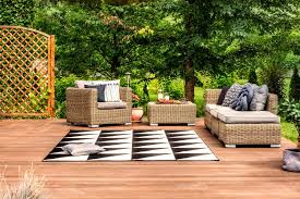 The Benefits Of An Outdoor Rug