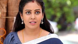 Chandini Tamilarasan - Celebrity Style in Rettai Roja Episode 396, 2021 from Episode 396. | Charmboard