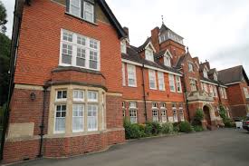 1 Bedroom Flat To Rent Caxton House Caxton Lane Oxted