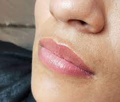 full lips 7 esther permanent make