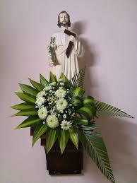 Dekorasi altar, sebuah liturgi kehidupan. Decoracao De Ambao Rangkaian Bunga Bunga Dekorasi Altar