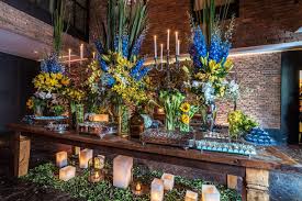 Entretanto, é importante você ter consciência de que alguns detalhes da decoração, como as flores, ganharão toque de amarelo ou bege. Decoracao De Casamento Azul Inspire Se Villa Bisutti Grupo Bisutti