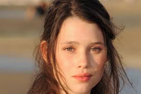 astrid berges frisbey philip syrena