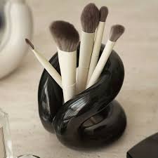 modern art style ceramic makeup brush