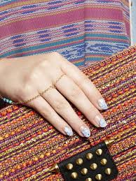 Simple prom nail art design for simple women, pictures of nail art, images of nail art gallery, cute nails for prom, simple nail designs, arcrylic nails prom. Nail Designs Prom Latest And Beautiful 2014 Trends
