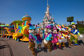 Fil officiel de disneyland paris. Tips On Travelling To Disneyland Paris Trip Preparation What To Do And What To Obey
