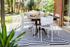 Black And White Outdoor Rugs That Fit