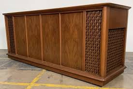 magnavox console stereo with woven