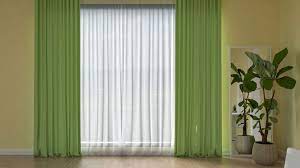 What Color Curtains Go With Yellow Wall