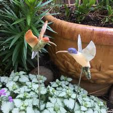 Precious Cute Hummingbird Stone Garden