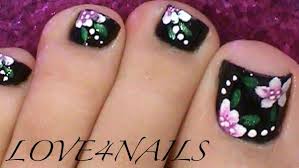 black toe nails flower design by love4nails