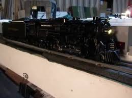 This is a great representation of the train from the movie. Lionel American Flyer Polar Express Set Youtube