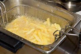 Comment nettoyer une friteuse électrique ? - Le Guide Matériel Horeca -  Matériel Professionnel