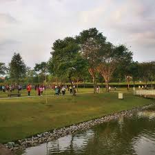 For residents who prefer to workout closer to home, there is a 1.7km cycling and jogging track encircling the development. Photos At Seremban 2 City Park Seremban Negeri Sembilan