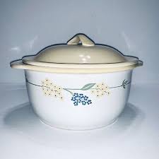 1 5 Qt Covered Stoneware Casserole Dish