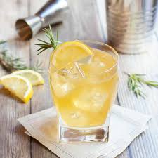 whiskey lemon tail with ginger a