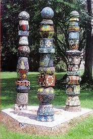 Totem Poles Sculpture By Felicity