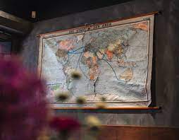 diffe ways to frame a map for your home