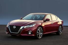 2019 Nissan Altima 7 Things To Know Motor Trend