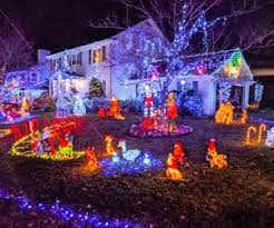 neighborhood christmas light displays