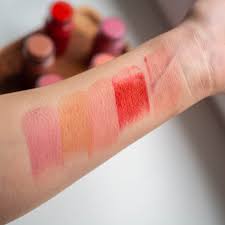 makeup revolution fast base blush