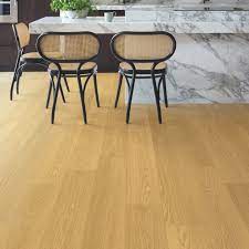 & canadian division of quick•step. Quick Step Signature Natural Varnished Oak Sig4749 9mm Ac4 Laminate Flooring