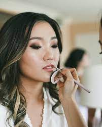 how much to tip hair and makeup wedding