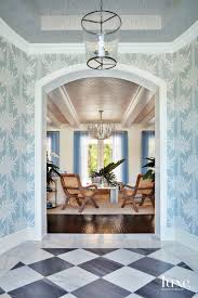 palm beach getaway shines