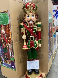 Hey guys today we are heading to costco christmas decorations and gift ideas 2020. Costco S Christmas Collection 2020 Everywhere