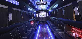 A limousine costs $75 to $100 an hour for a small modest limousine. How Much Does It Cost To Rent A Limo For A Night