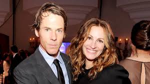 Phinnaeus walter moder and hazel patricia and. Julia Roberts On Hiding Danny Moder Divorce Rumors From Her Kids
