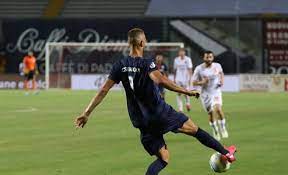 Resta aggiornato sulla squadra rossoblu: Padova Samb 0 0 Finisce In Pari All Euganeo La Samb E Fuori Dai Play Off Riviera Oggi